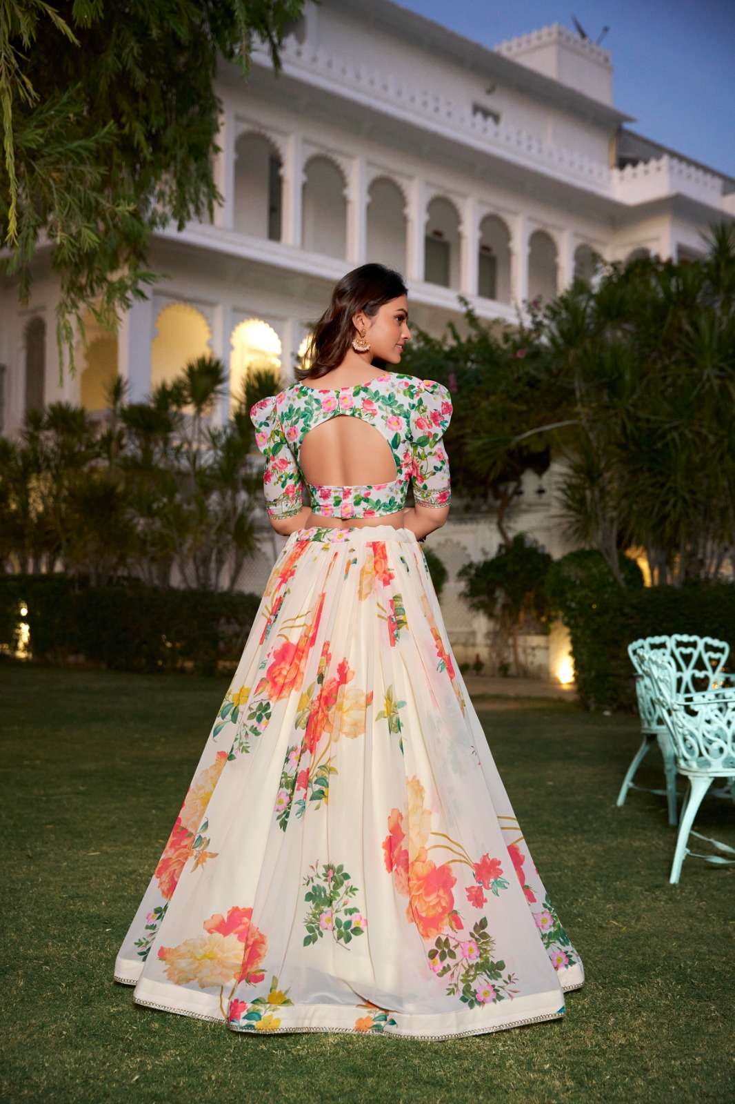 FLOWER PRINTED GEORGETTE FABRIC FUNCTION SPECIAL LEHENGA CHOLI SUPPLIER