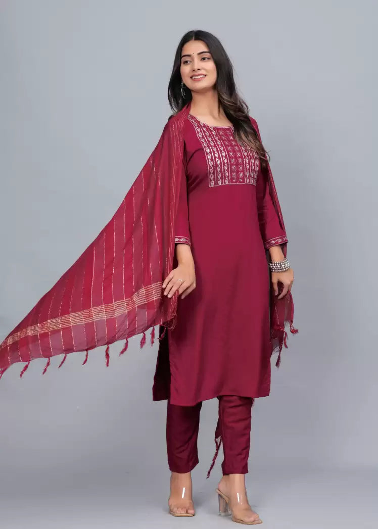 Women's Kurta, Pyjama & Dupatta Set – Cotton Rayon