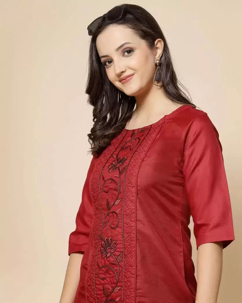 Women's Embroidered Straight Kurta – Pure Cotton (Below Knee)