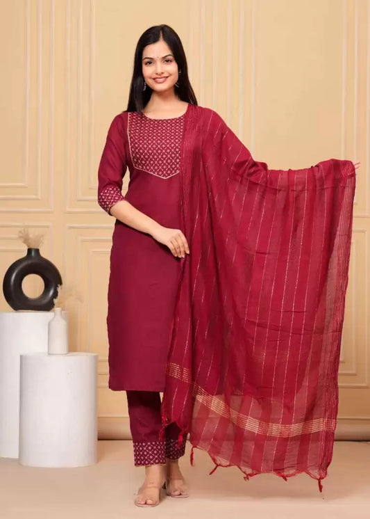 Women's Kurta, Pyjama & Dupatta Set – Cotton Rayon