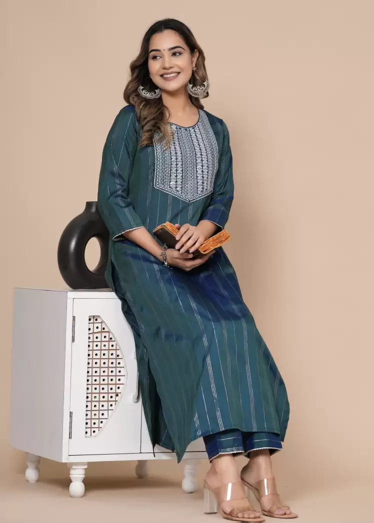 Elegant Women’s Silk Blend Kurta & Pant Set